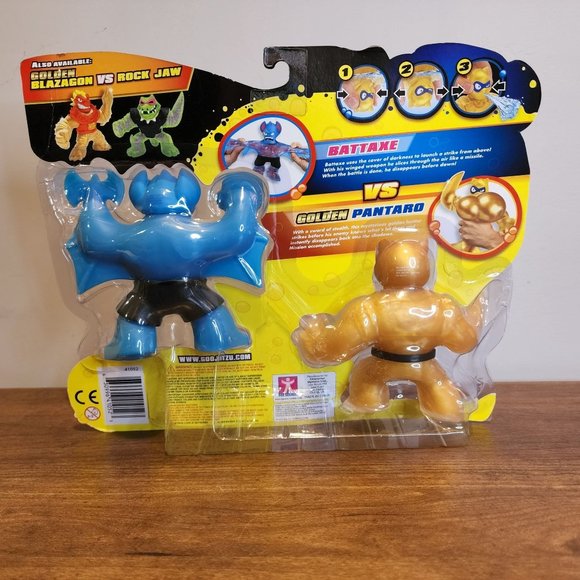 Heroes of Goo Jit Zu Water Blast Versus 2 Pack - Golden Pantaro Vs Battaxe Rare - Picture 2 of 2